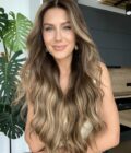 glueless lace wig lisa rinna 24 2 scaled