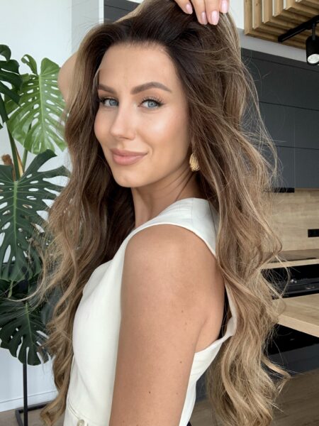 glueless lace wig lisa rinna 24 3 scaled