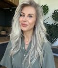 blonde wig megan fox mid length 10