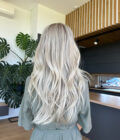 blonde wig megan fox mid length 16