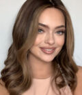Beautiful wig SOFIA VERGARA mid-length 11