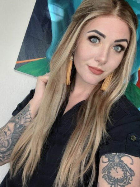 Ash blonde wig in color "CIARA" (mid-length) photo review